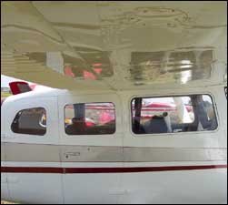 Cessna 205/206 Cargo Door Window (Forward) 34-218-18C, 1211670-4